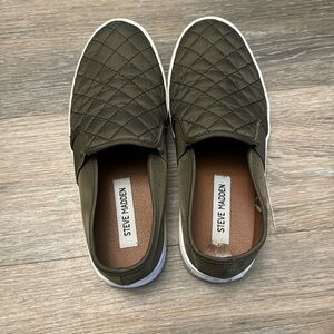 steve madden sneakers